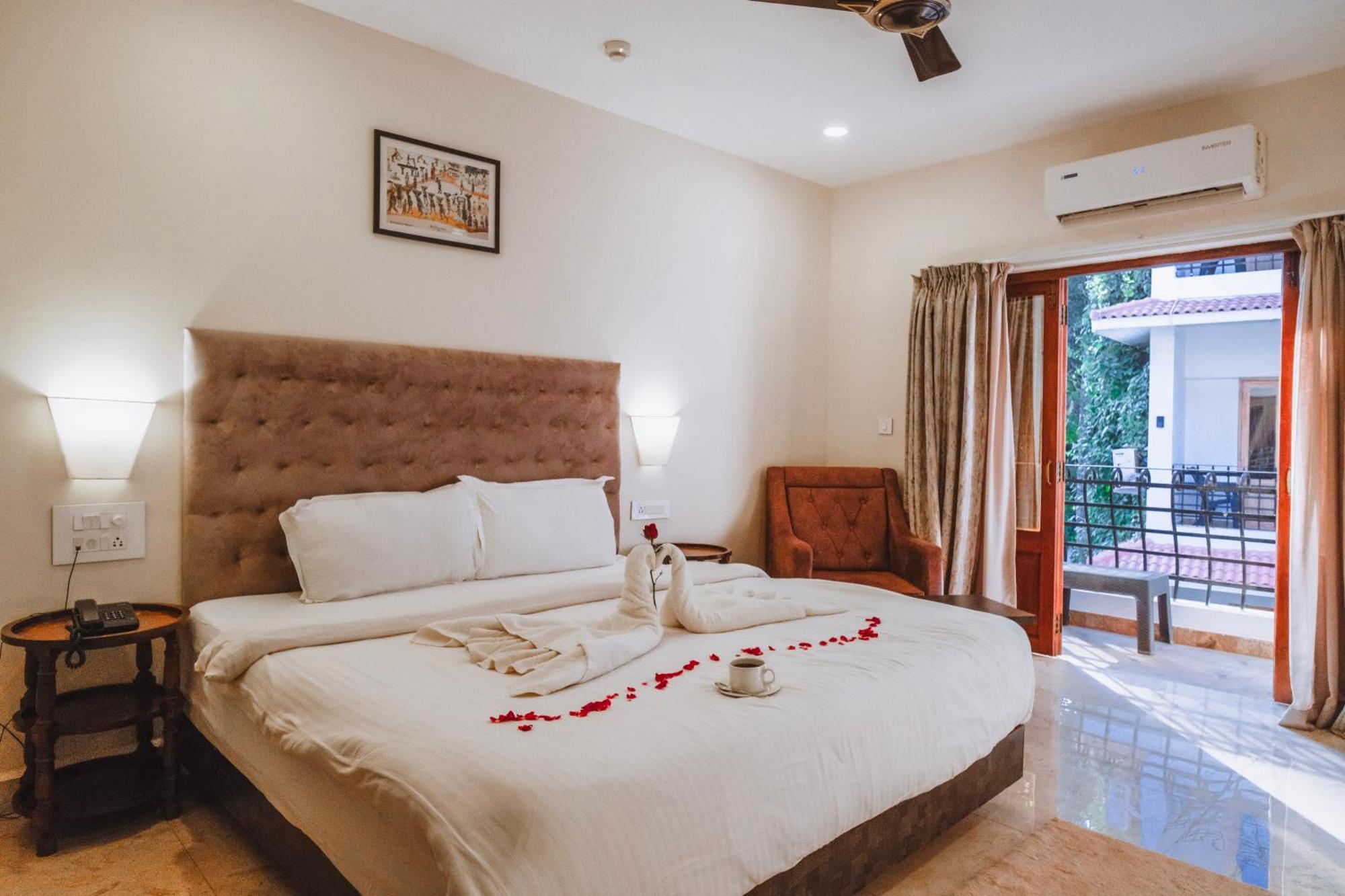 The Verda De Miranda Resort Morjim North Goa Esterno foto